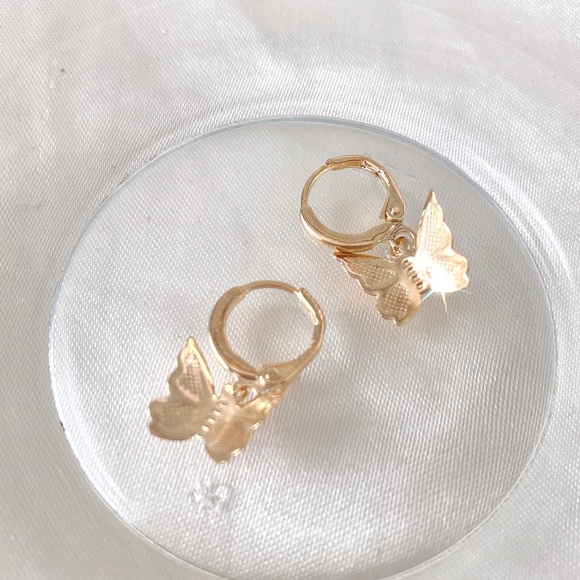 NEW IN! gold butterfly drop earrings (buy 1 get two free!!!) - Picture 5 of 6